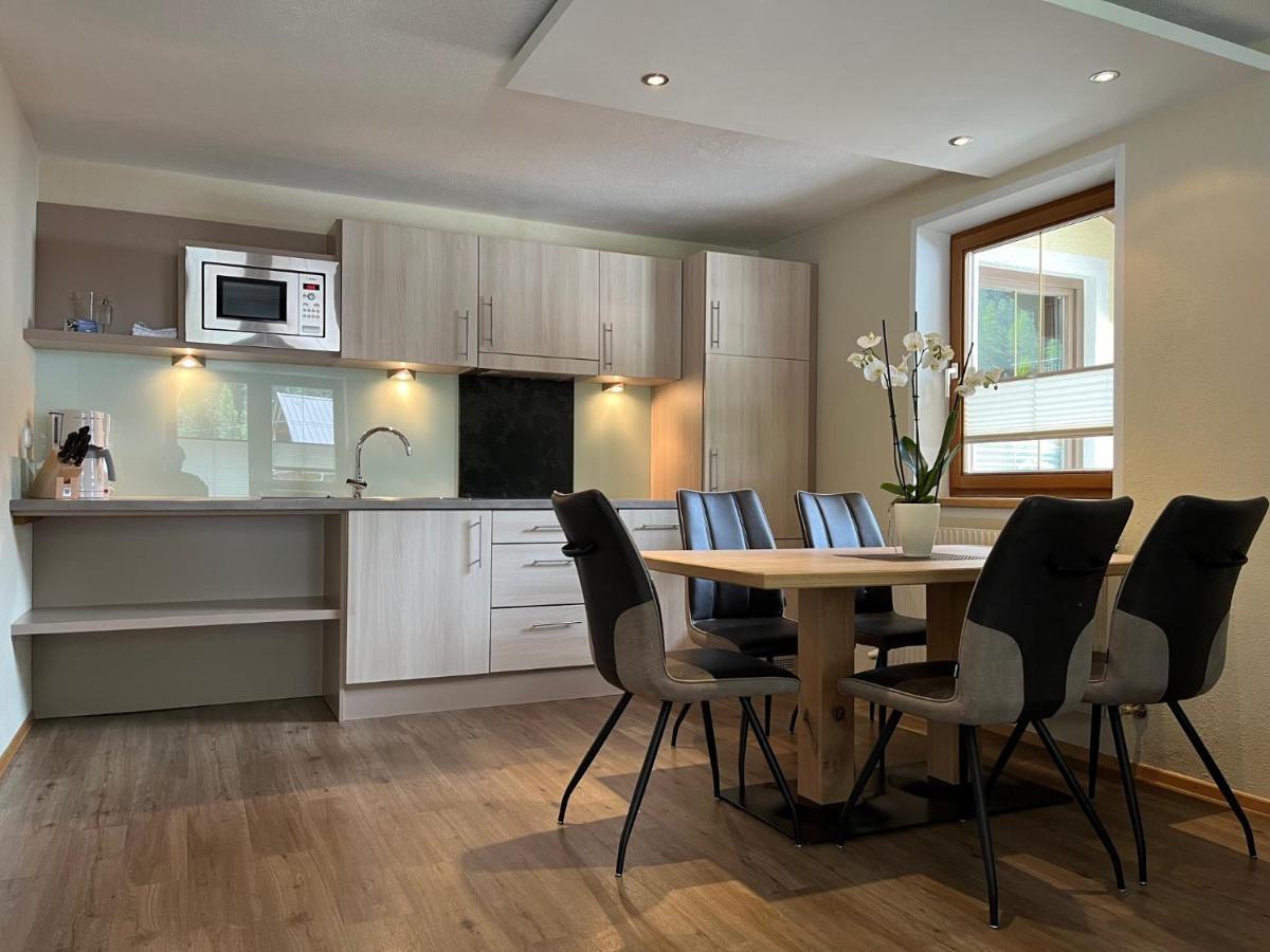 Appartementhaus Nadine Langenfeld Ngoại thất bức ảnh
