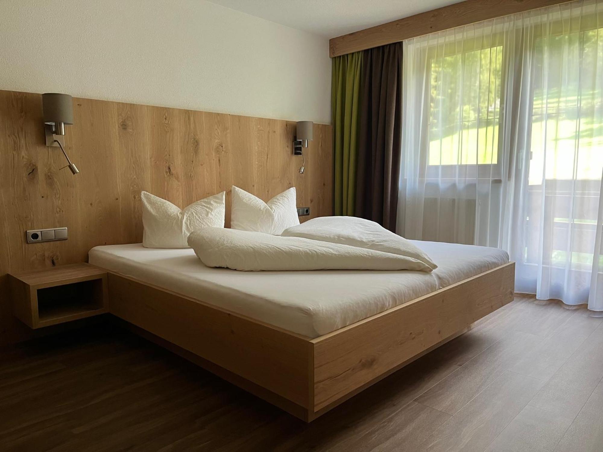 Appartementhaus Nadine Langenfeld Ngoại thất bức ảnh