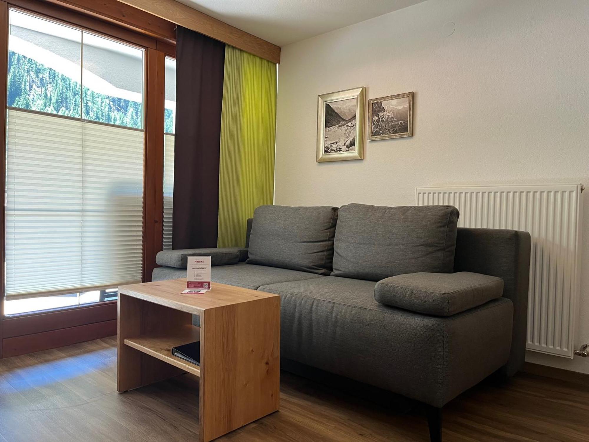 Appartementhaus Nadine Langenfeld Ngoại thất bức ảnh