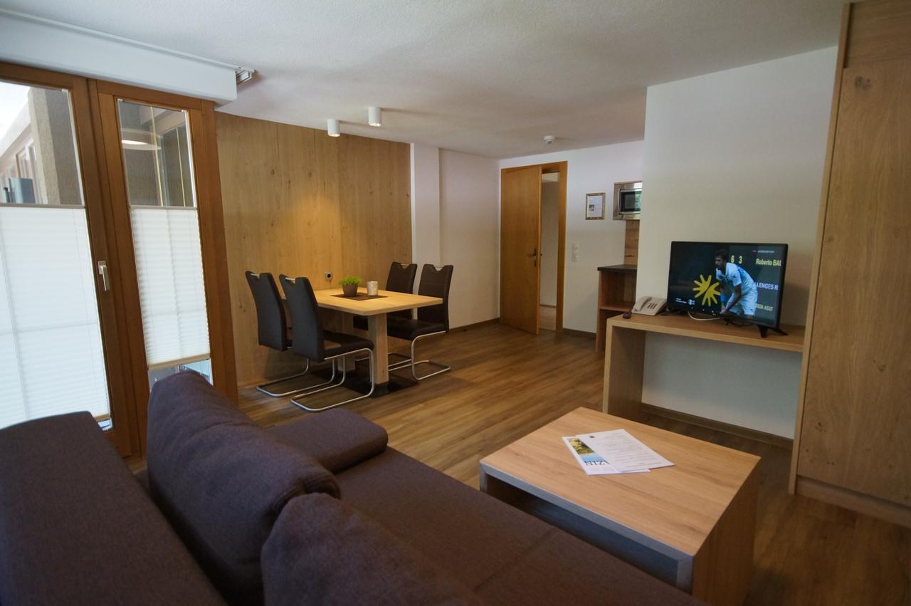 Appartementhaus Nadine Langenfeld Ngoại thất bức ảnh