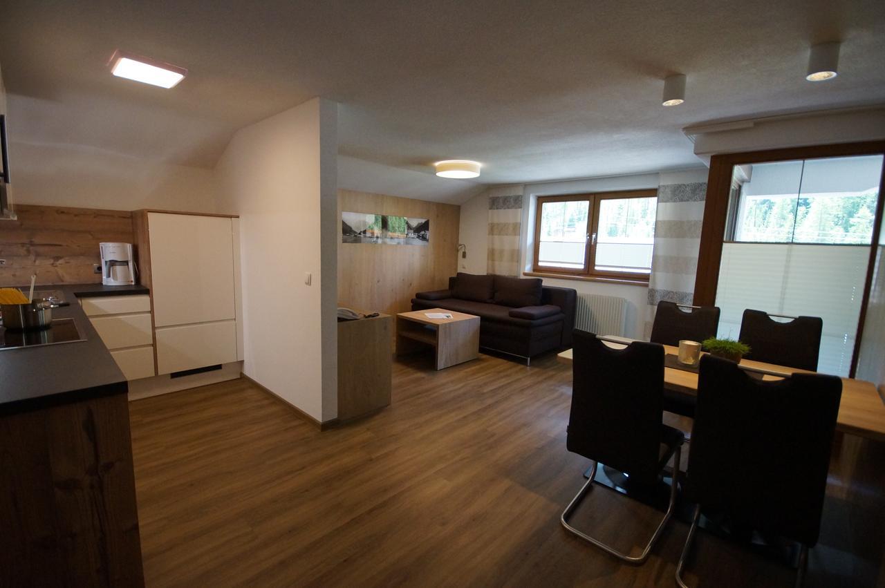 Appartementhaus Nadine Langenfeld Ngoại thất bức ảnh